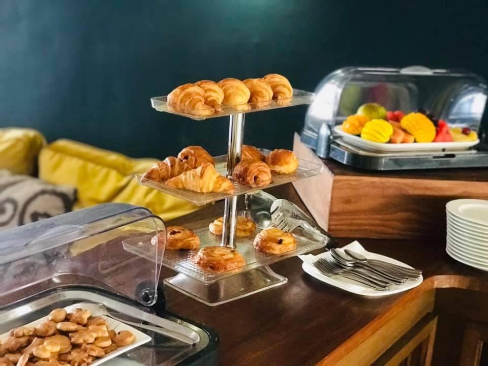 Boun'S Hotel Яунде Экстерьер фото